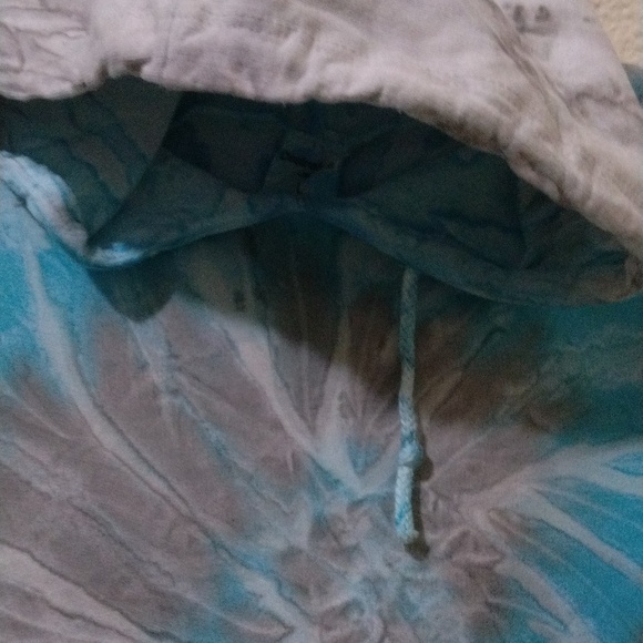 Tie dye sweatshirt crop top blue and Gray size large - Picture 2 of 12